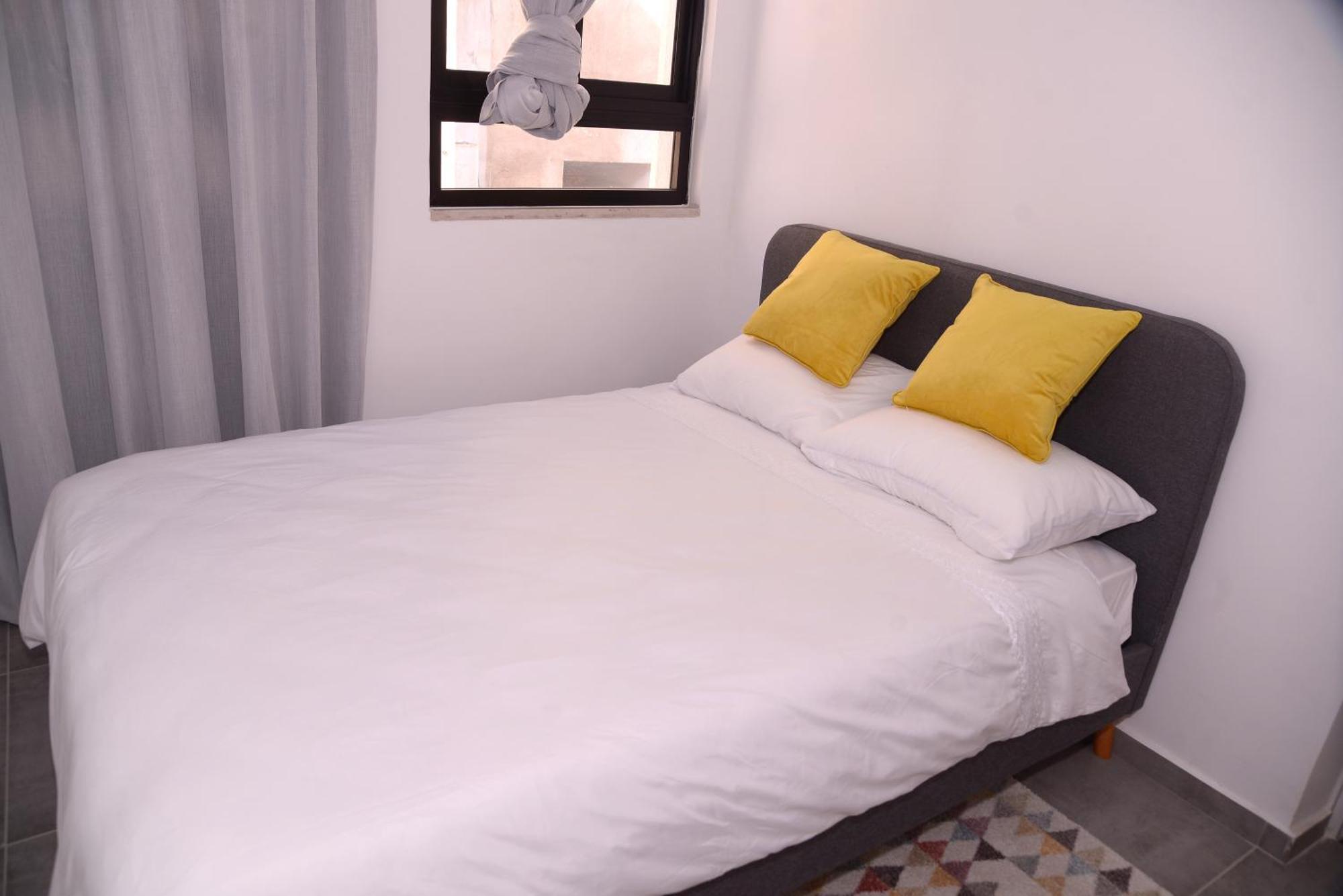 Yona 8 Bed & Breakfast Tel Aviv Bilik gambar