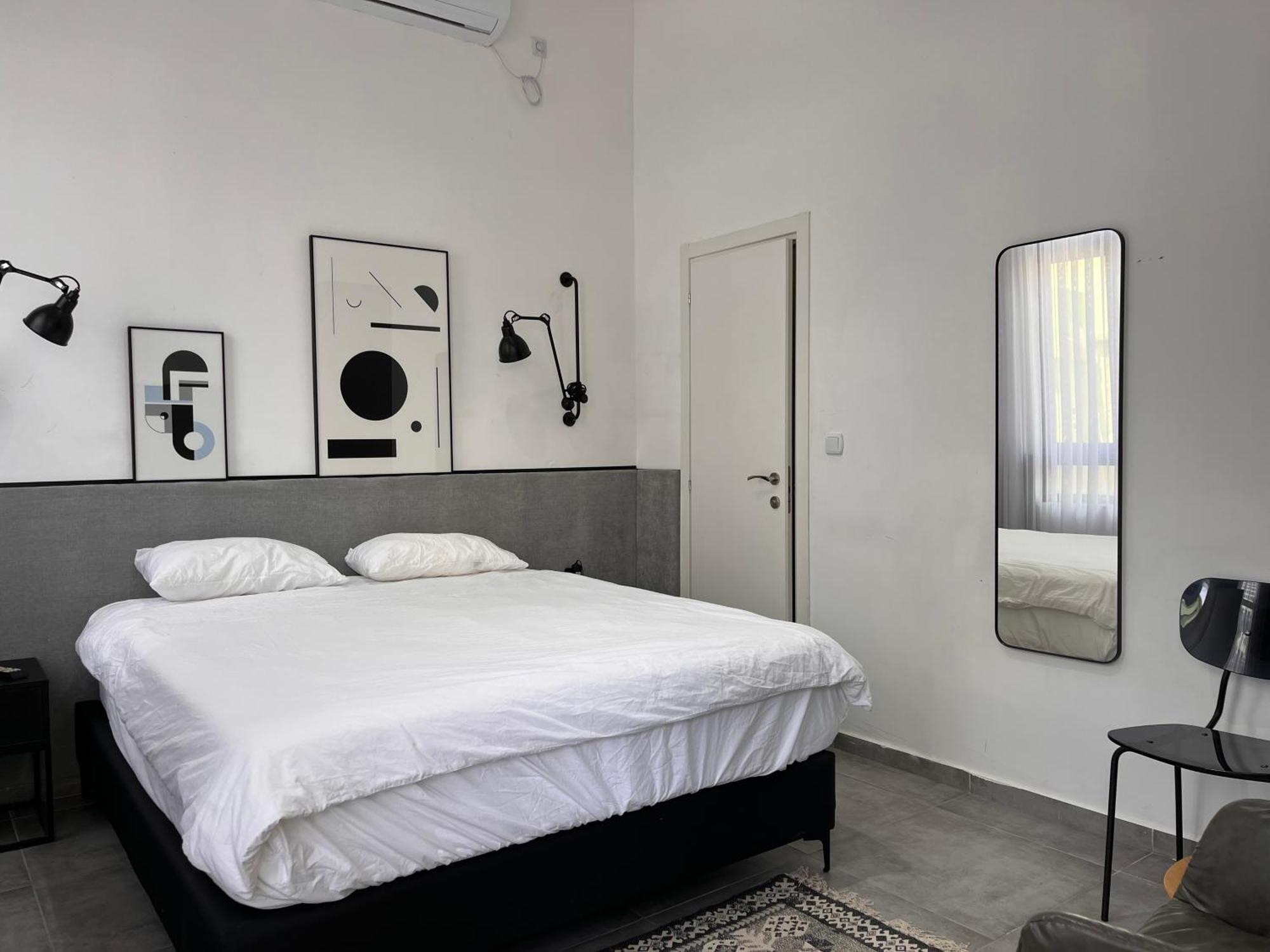 Yona 8 Bed & Breakfast Tel Aviv Bilik gambar