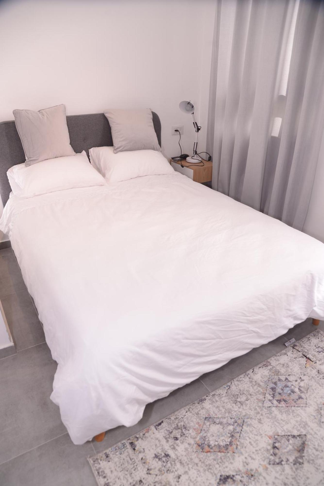 Yona 8 Bed & Breakfast Tel Aviv Bilik gambar
